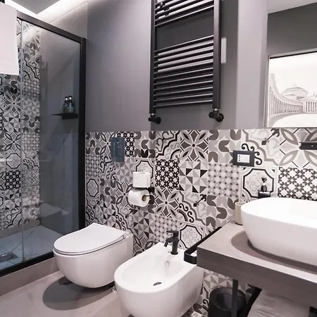 L'infinito 88 3* Neapel